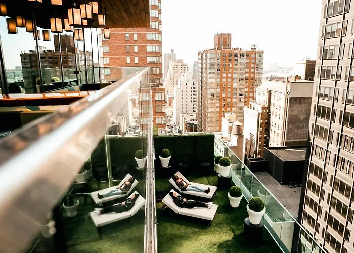 Find Your Perfect Accommodation in New York Hotels Times Square
