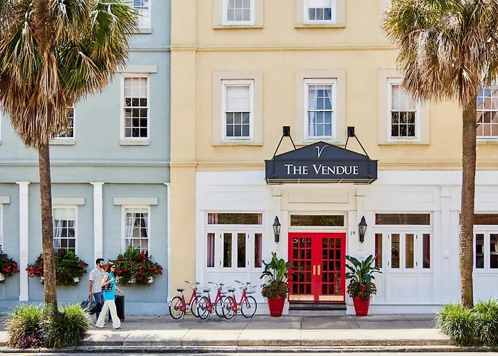 Explore the Best Luxury Hotels in Charleston for an Unforgettable Stay
