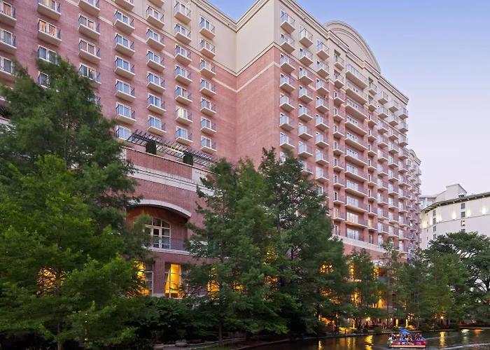 Discover the Best Downtown San Antonio Luxury Hotels for Your Stay