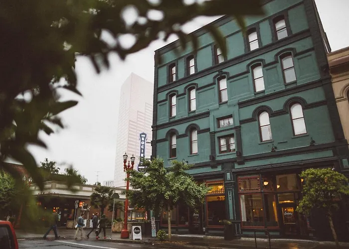 Best Cheap Hotels in Portland for Budget Travelers